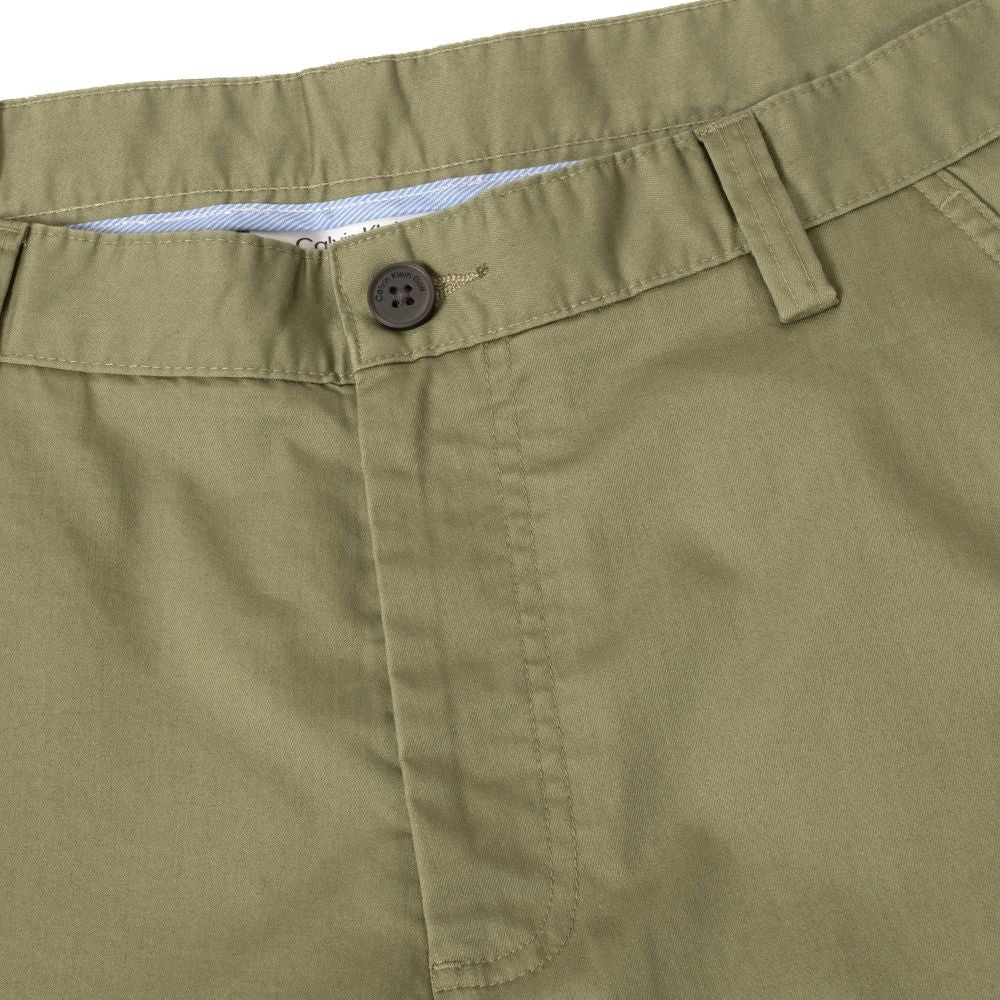 Calvin Klein Vacation Chino Golf Shorts 2026 - C10273 - Pale Olive - Image 3