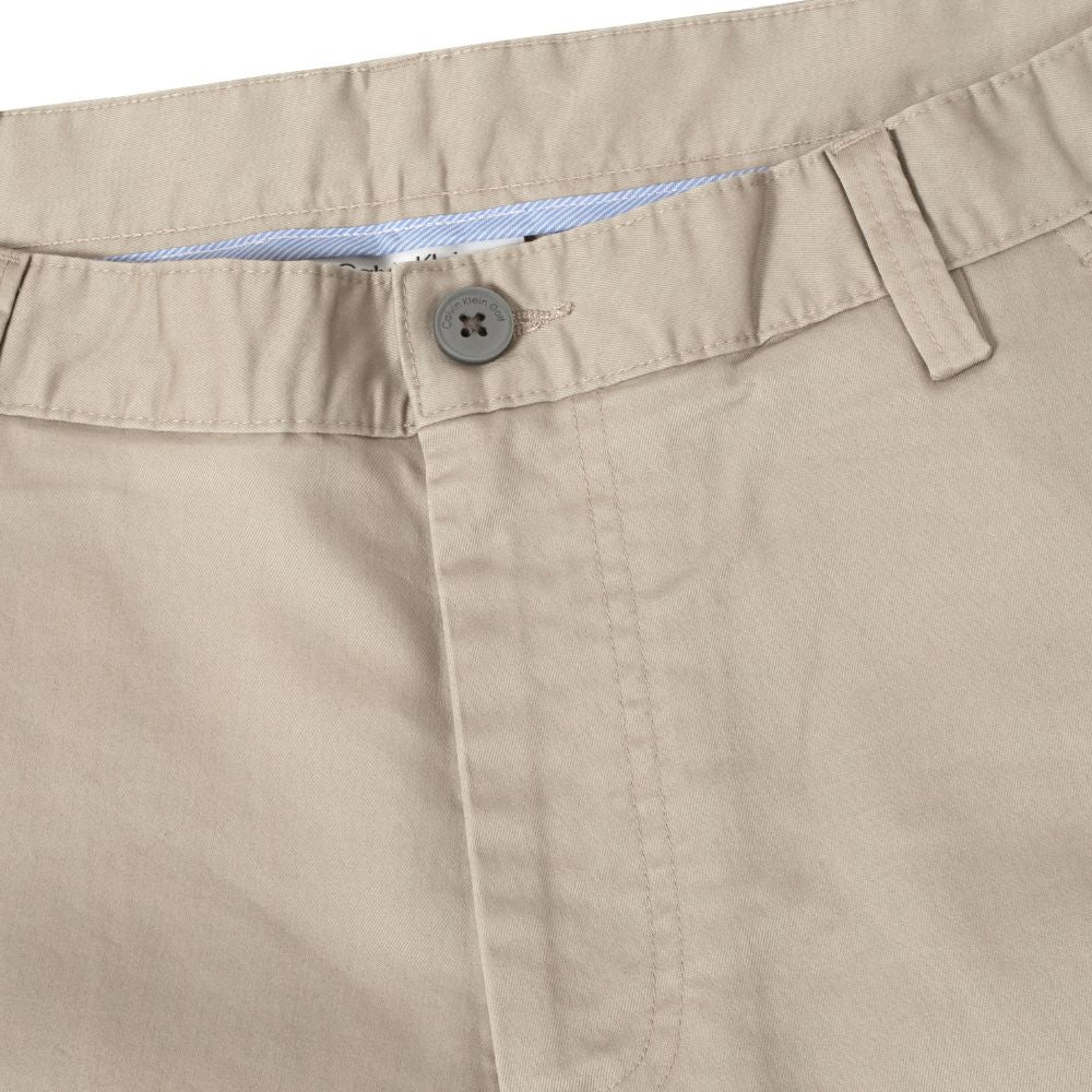 Calvin Klein Vacation Chino Golf Shorts 2026 - C10273 - Stone - Image 3
