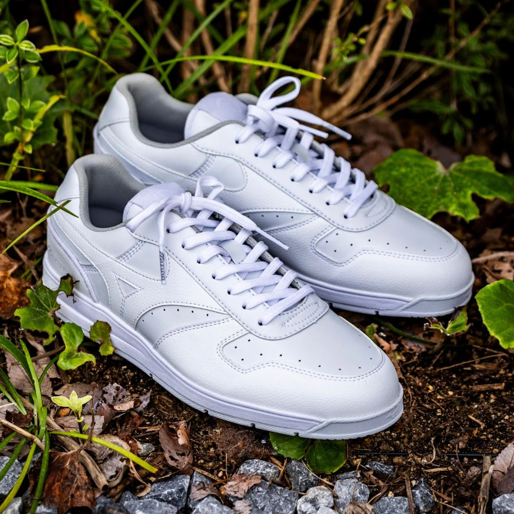 Mizuno City Wind Spikeless Golf Shoe - White - Image 5